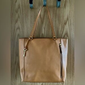 Tan Fossil Tote Bag with Key Keychain